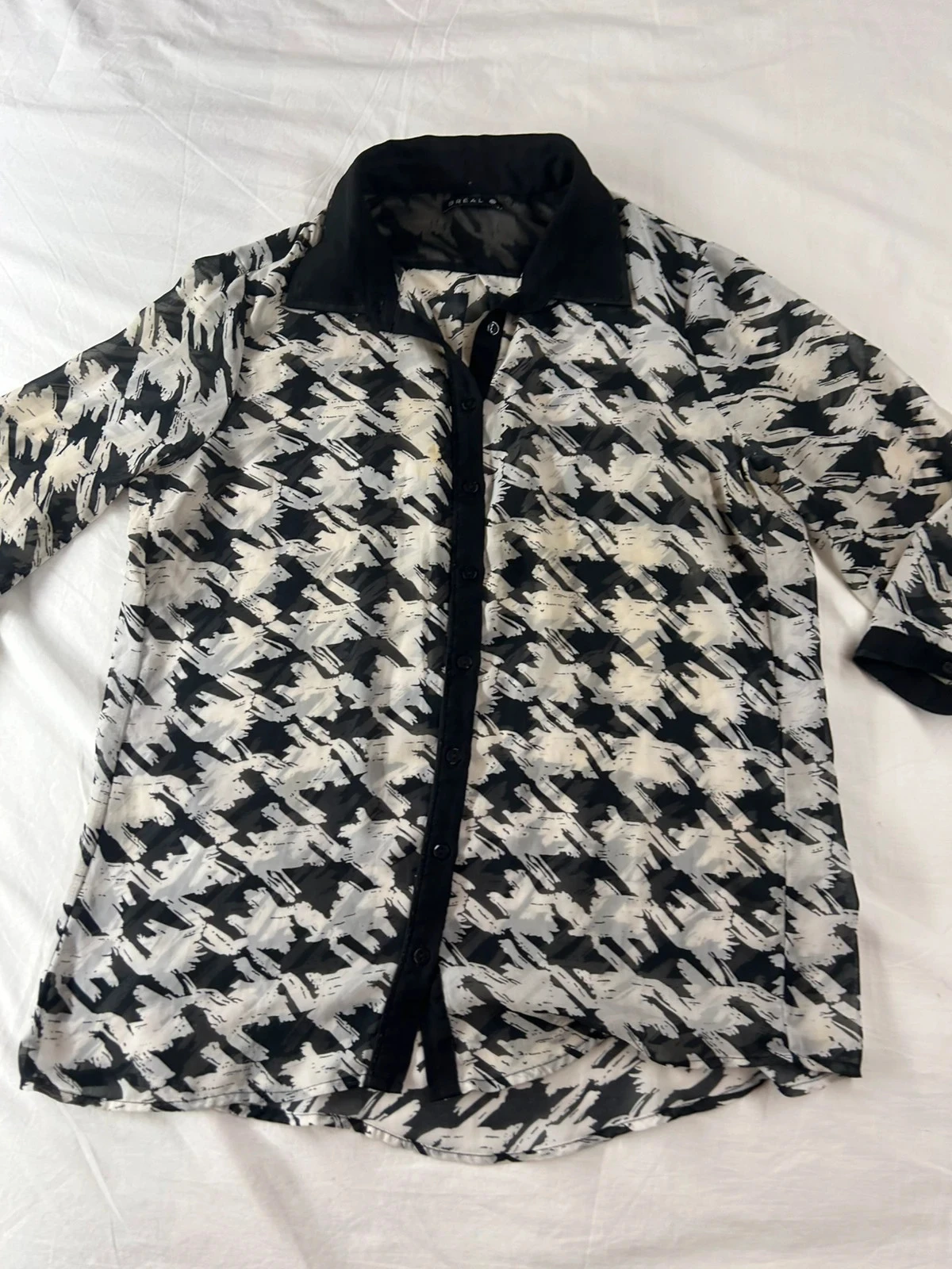 Camisa con motivos negro y blanco Bréal efectos transparentes vintage – photo 2